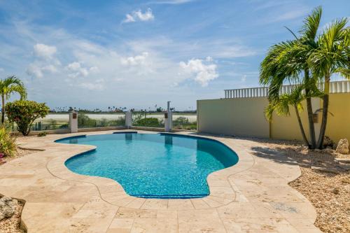 Esmeralda Villa | 5BR Villa Vista with Exclusive Pool by Bocobay