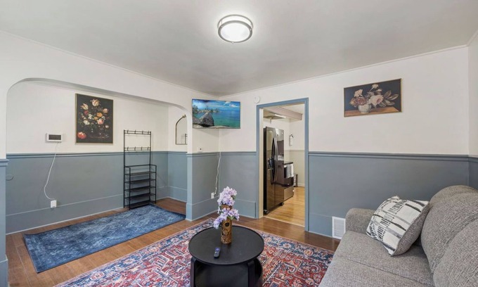 Downtown Niagara Falls House | 5Mins To Niagara Falls NY, Casino,2BR, Restaurants