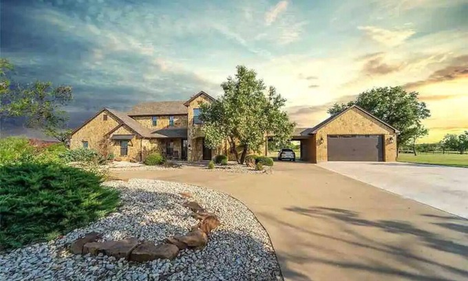 Palo Pinto County House | 6 Bed 5 Bath Retreat at Possum Kingdom Lake. Pool! Hot Tub!