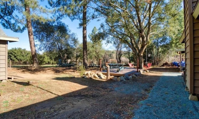 Descanso Cabin | 6 BR 2 Cabins Oaks Descanso