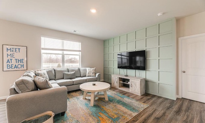 Millville House | 6 Mi to Bethany Beach Family Home with Pool Access!