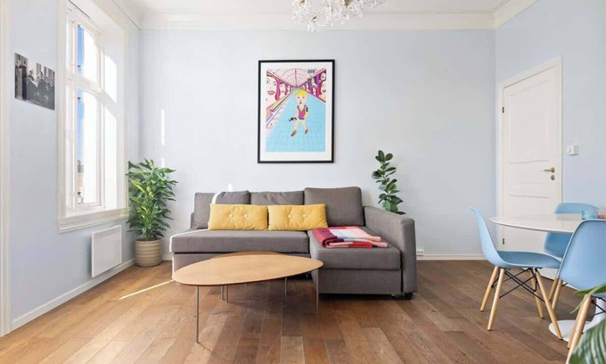 Bergenhus Apartment | 6 min to Bryggen - 67 Sqm in 4 Floor & Views