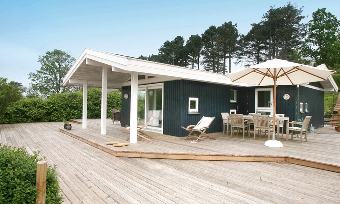Udsholt House | 6 person holiday home in Dronningmølle-By Traum