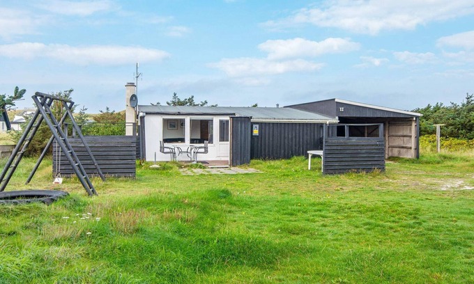 Vrist Strand House | 6 person holiday home in Harboøre