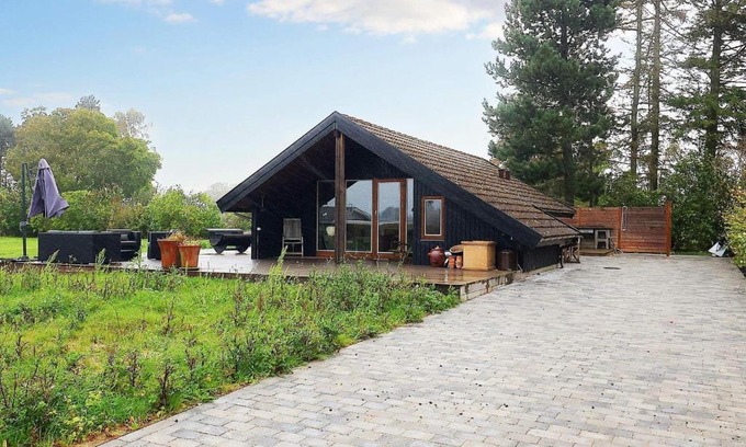 Kongsnæs House | 6 person holiday home in Stubbek bing