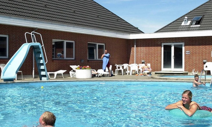 Sønderstrand Apartment | 6 person holiday home in Rømø