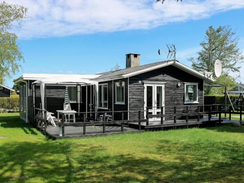 Egense House | 6 person holiday home in Storvorde-By Traum