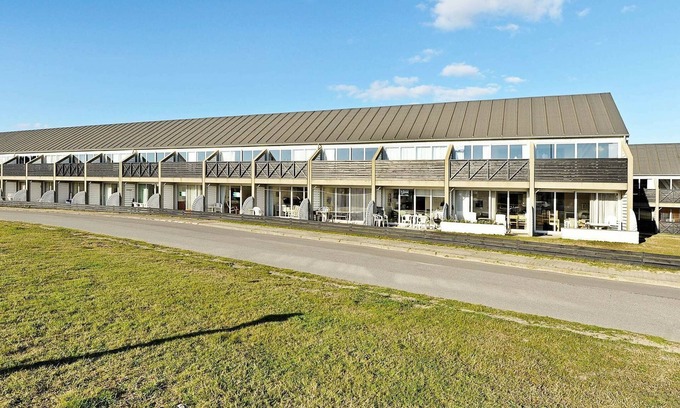 Rindby Strand Apartment | 6 person holiday home in Fanø-By Traum