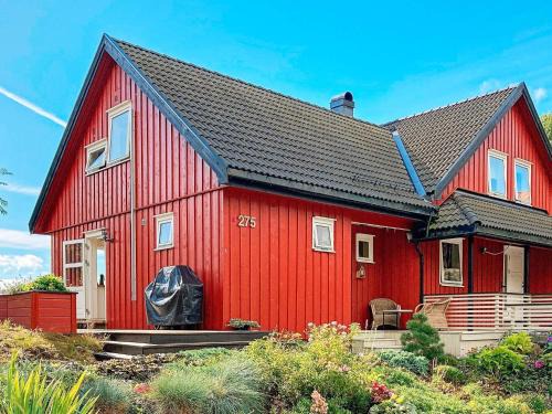 Arendal Apartment | 6 person holiday home in EYDEHAVN