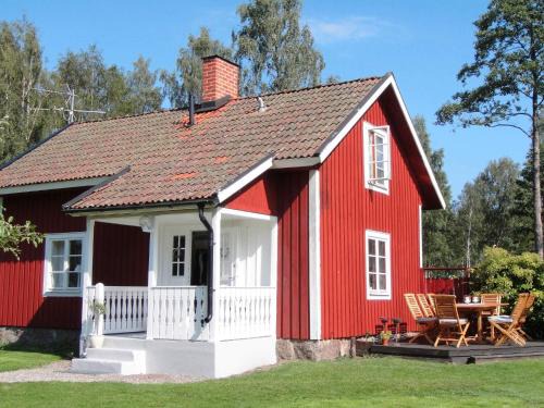 Glanshammar House | 6 person holiday home in GLANSHAMMAR-By Traum