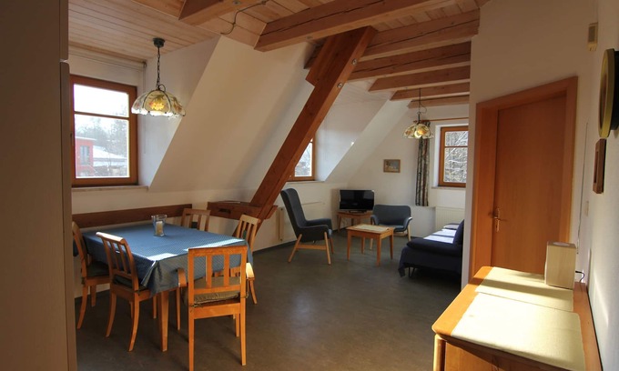 Markt Taschendorf Apartment | 63 sqm vacation paradise in the southern Steigerwald for up to 6 people