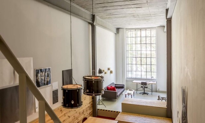Neulindenau Apartment | 64 m² industrial-style loft in the middle of Leipzig's cotton mill