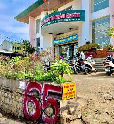 Da Lat Hotel | 65 RuBy Motel