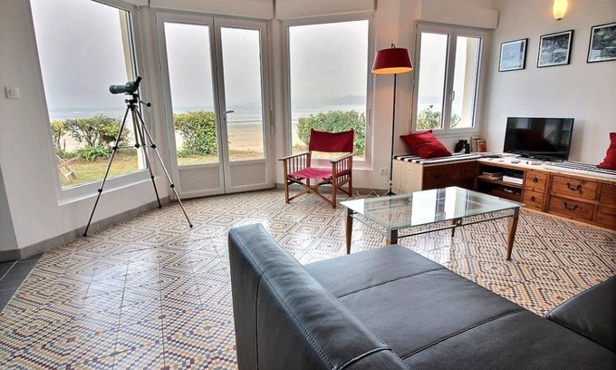 Plestin-les-Greves House | 66 m² Gîte ∙ 2 bedrooms ∙ 4 guests