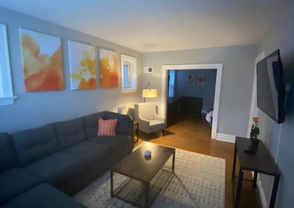 Lindenwood Park Apartment | 6600A Arsenal First Floor One Bedroom One Bath in South City