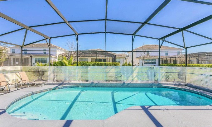 Kissimmee House | 6BR Luxury Home w Private Pool & BBQ