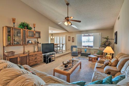 Golden Hills House | 7 Mi to Riparian Preserve Family Home with Yard!