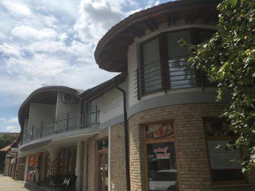 Dunajska Streda Apartment | 70 m² Apartment ∙ 2 bedrooms ∙ 6 guests
