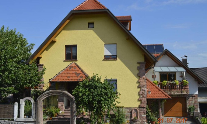 Lauf Apartment | 70 m² Apartment ∙ 2 bedrooms ∙ 4 guests