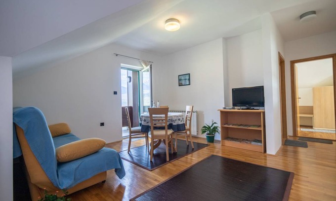 Vranovaca Apartment | 70 m² Apartment ∙ 2 bedrooms ∙ 5 guests