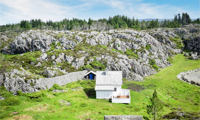 Selbjorn House | 70 m² House ∙ 2 bedrooms ∙ 4 guests
