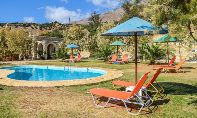 Triopetra House | 70 m² House ∙ 2 bedrooms ∙ 5 guests