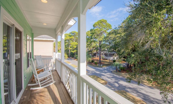 Bonito Boathouses House | 712 Bonito Drive - New to VRBO! Resort Access Included!
