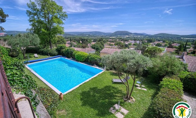 Montboucher-sur-Jabron House | 72 m² Gîte ∙ 2 bedrooms ∙ 4 guests