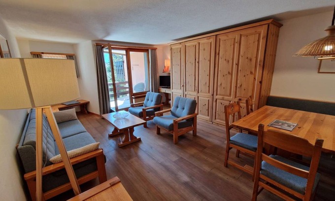 Silvaplana Apartment | 74 m² Apartment ∙ 1 bedroom ∙ 4 guests