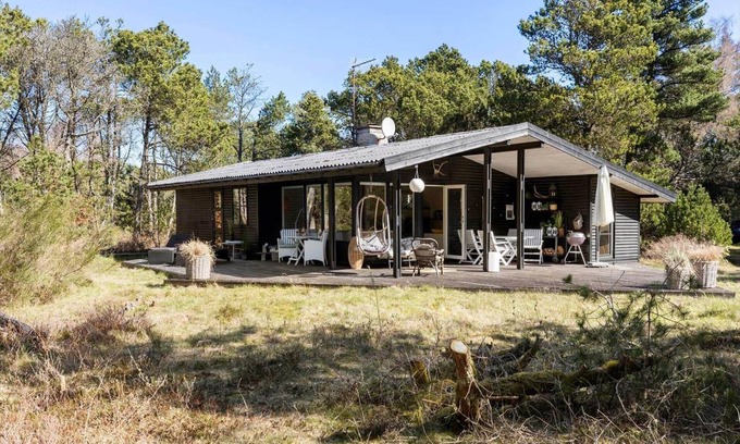 Skram House | 74 m² House ∙ 3 bedrooms ∙ 5 guests