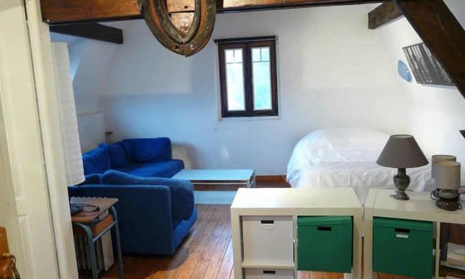 Noyon Apartment | 75 sqm Noyon; independant house