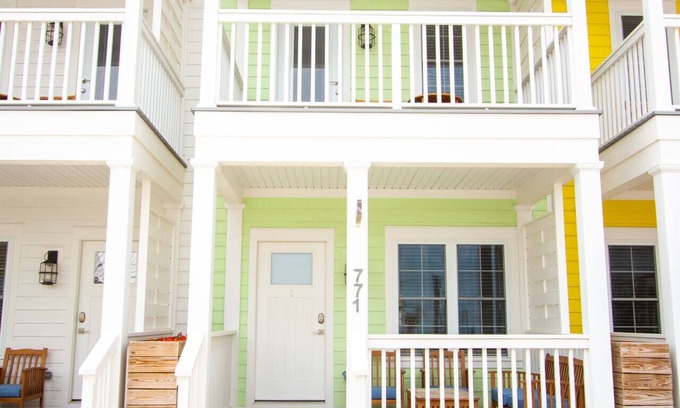 Celina House | 771 TH · Paradise Palms - 2 Bed/2.5 Bath Townhome w/Amazing Views!