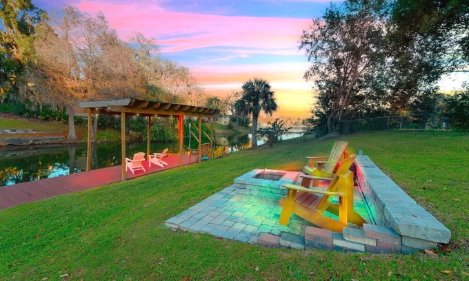 Edgewood Villa | 7BR Lakefront Duplex w/Pool, Sauna & Hot Tub!