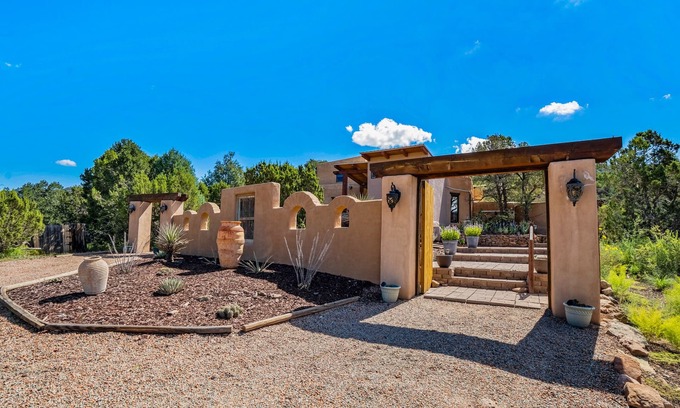 Canoncito House | 7thNtfree CasadeVaca II SantaFeAdobeCharm!