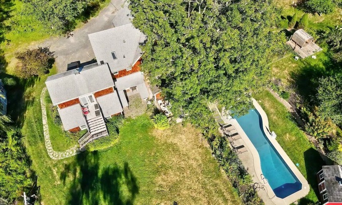 High Falls House | 8,000 acres out the backdoor! Trails, Peace and Quiet, Dark skies & Convenience!