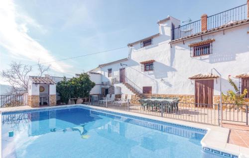 Iznajar House | 8 Bedroom Lovely Home In Iznájar