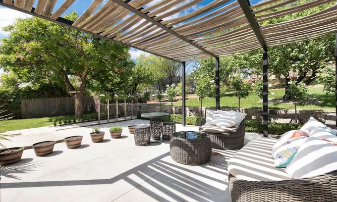 Narrabundah Apartment | 8 Guest, Netflix, Wifi and Gardens - Bunda House