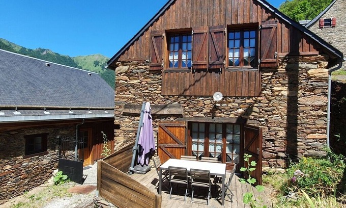 Baren House | 8 kilometers from Luchon - Gîte de la Boulotte, 3 Epis with swimming pool