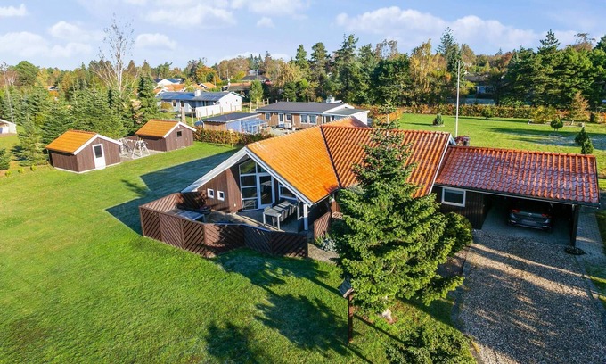 Bøtø By House | 8 person holiday home in Væggerløse
