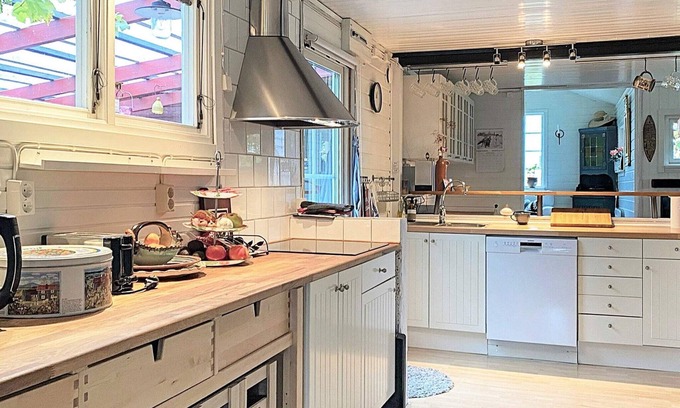 Tingsryd Municipality House | 8 person holiday home in VÄCKELSÅNG
