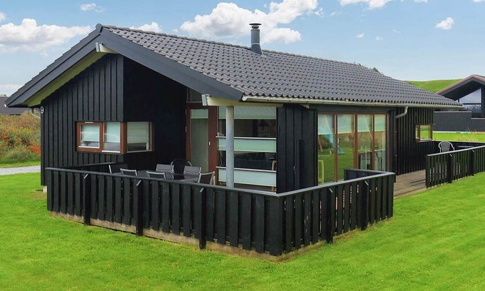 Hjørring House | 8 person holiday home in Hjørring-By Traum