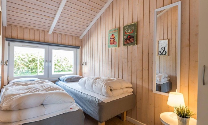 Falen House | 8 person holiday home in Hemmet