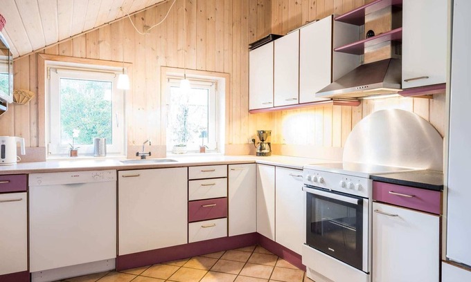 Bork Havn House | 8 person holiday home in Hemmet