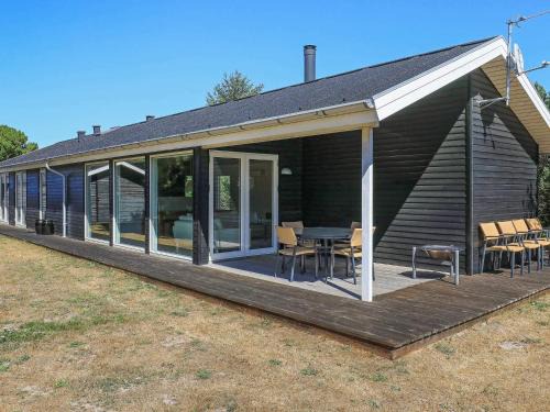 Aalbaek House | 8 person holiday home in Ålbæk-By Traum