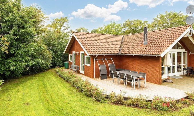 Norddjurs Municipality House | 8 person holiday home in Allingåbro-By Traum