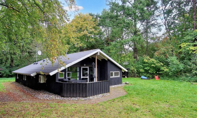 Melby House | 8 person holiday home in Melby-By Traum