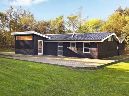 Nørre Lyngby House | 8 person holiday home in Løkken-By Traum