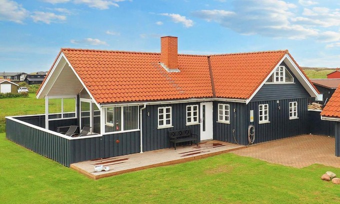 Nr. Lyngby House | 8 person holiday home in Løkken-By Traum
