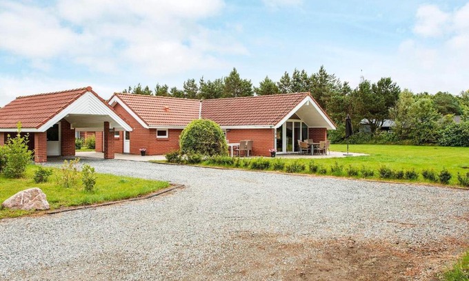 Jegum House | 8 person holiday home in Oksbøl-By Traum