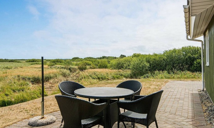 Lakolk House | 8 person holiday home in Rømø